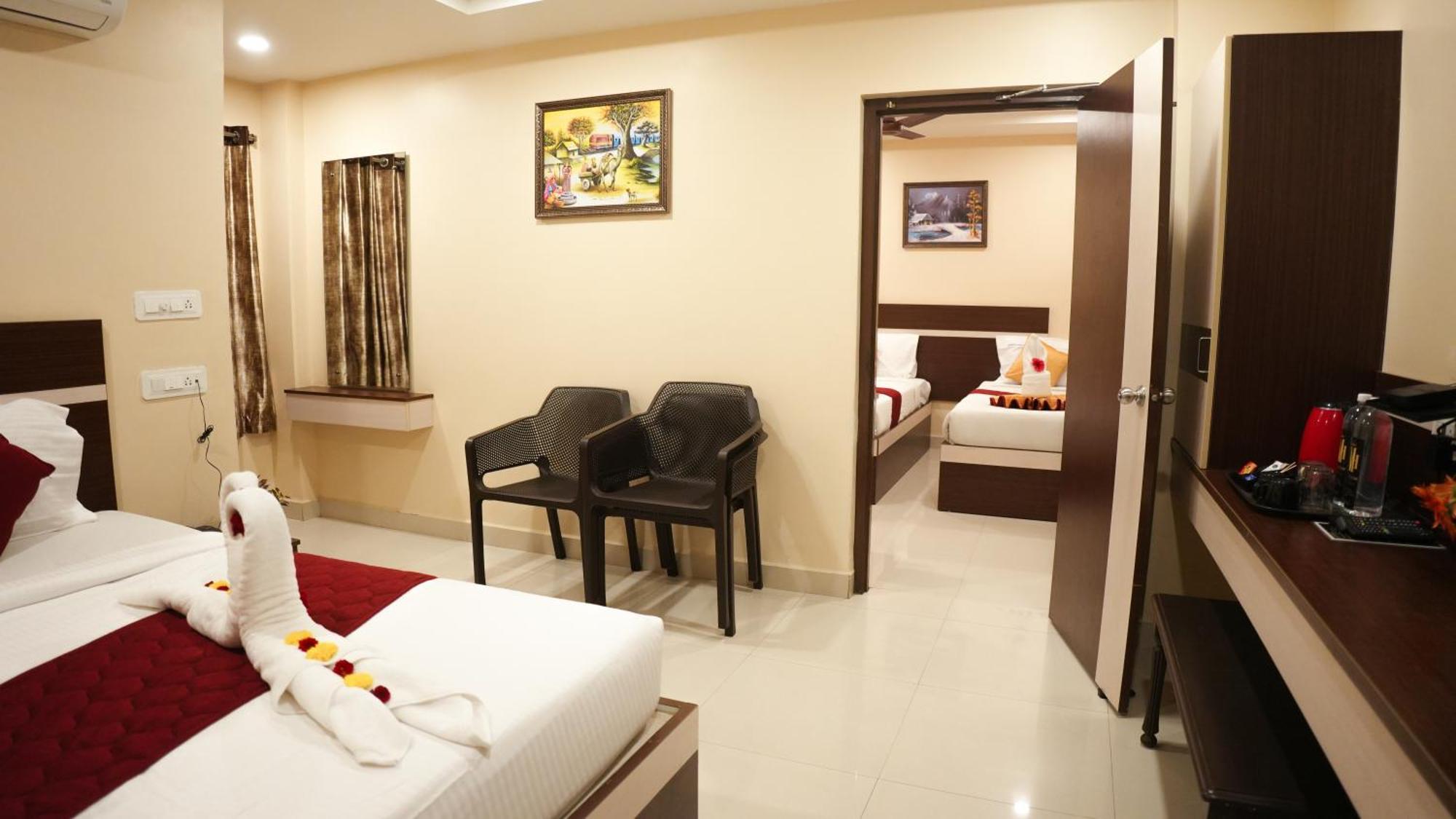 Hotel Mountview Comforts تيروباتي المظهر الخارجي الصورة