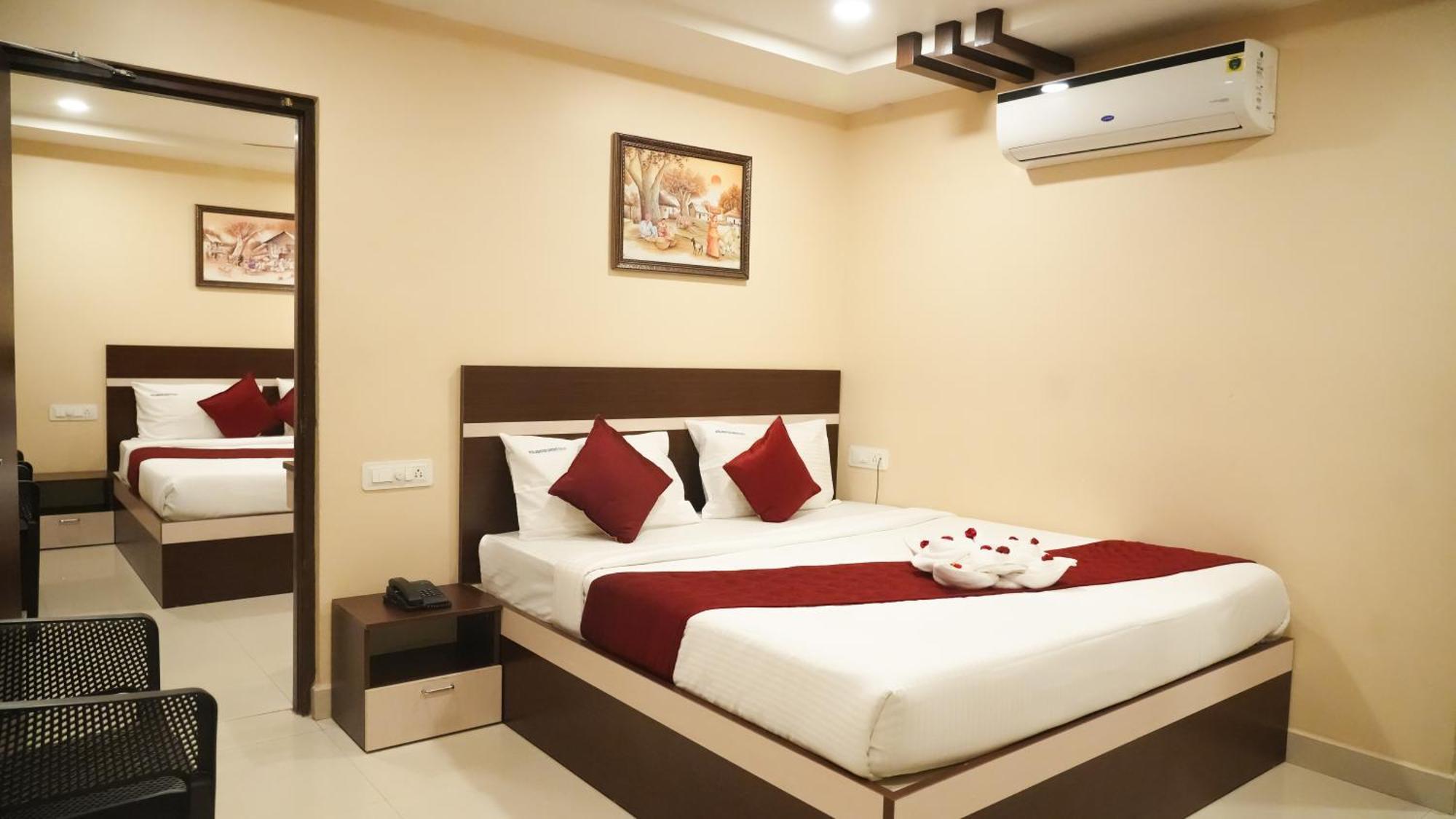 Hotel Mountview Comforts تيروباتي المظهر الخارجي الصورة