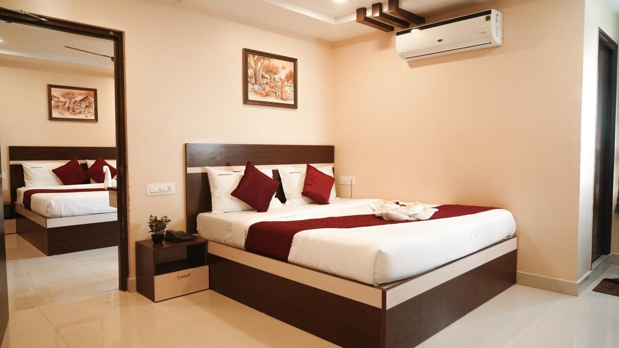 Hotel Mountview Comforts تيروباتي المظهر الخارجي الصورة
